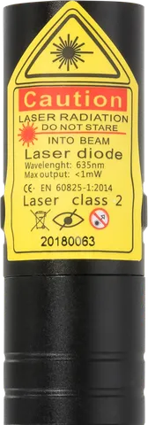 Kompakter roter Laserpointer R2 Pro – Nahaufnahme des Warnetiketts mit der Laserklasse